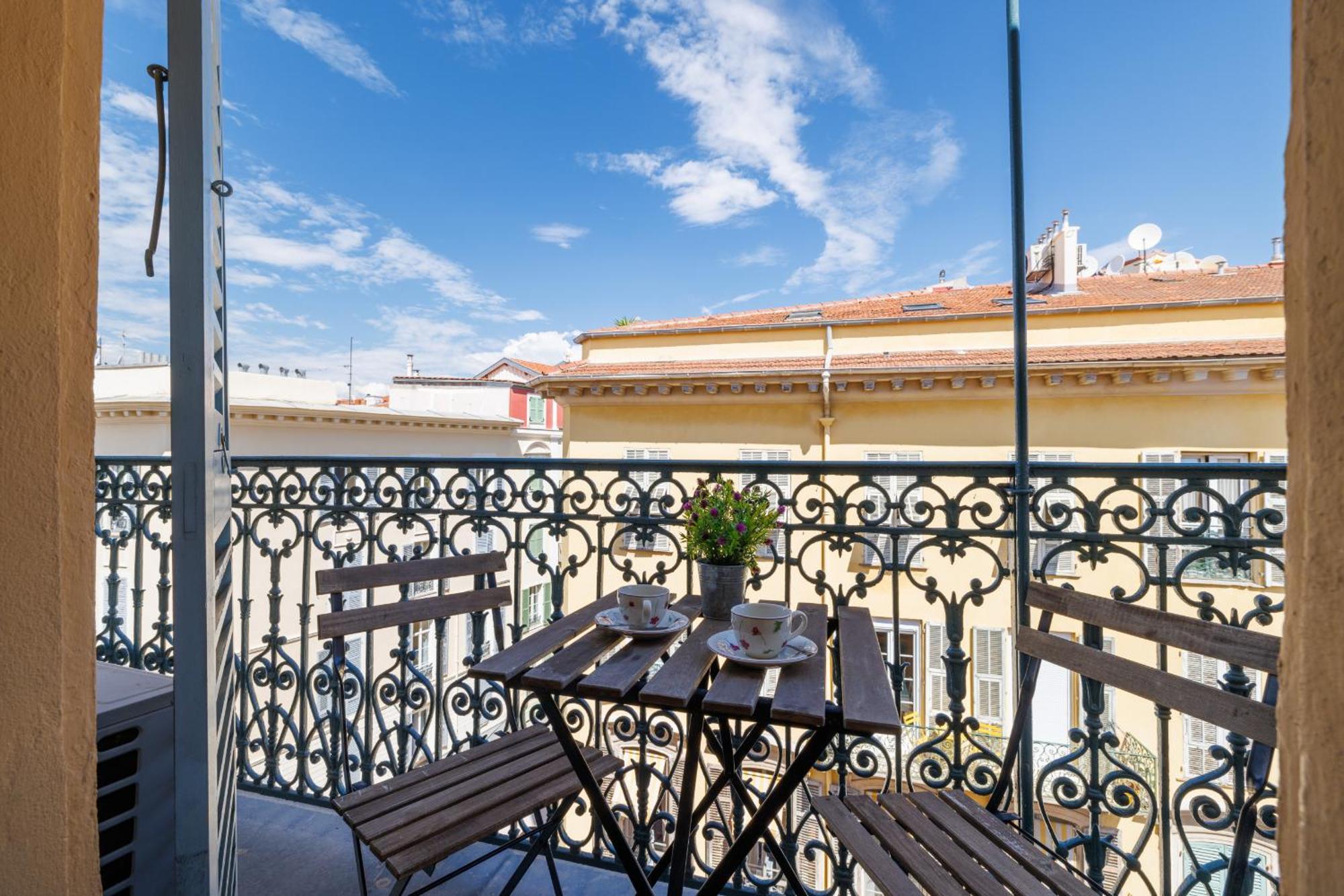 Апартаменты Massena Street - 1 Bdr Duplex With Ac & Parking Ницца Экстерьер фото